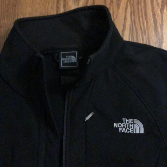North face jacket - Picture 2 of 4